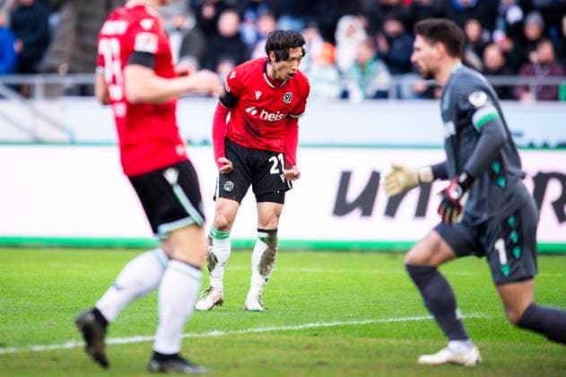 22 12 2024 Soccer, 2024 2025, 2 Bundesliga, 17 Matchday, Hannover 96 Hertha BSC Berlin Sei Muroya Hannover DFL REGULATIONS PROHIBIT ANY USE OF PHOTOGRAPHS AS IMAGE SEQUENCES AND OR QUASI VIDEO Hannover Lower Saxony Germany Heinz von Heiden Arena