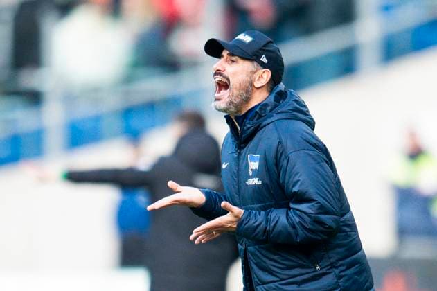 22 12 2024 Soccer, 2024 2025, 2 Bundesliga, 17 Matchday, Hannover 96 Hertha BSC Berlin Cristian Fiel Coach Berlin DFL REGULATIONS PROHIBIT ANY USE OF PHOTOGRAPHS AS IMAGE SEQUENCES AND OR QUASI VIDEO Hannover Lower Saxony Germany Heinz von Heiden Arena