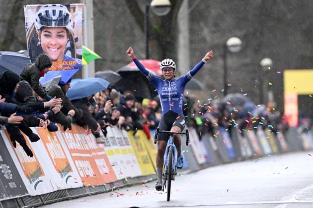 Bilder des Jahres 2024, Sport 12 Dezember Sport Themen der Woche KW52 Sport Bilder des Tages 2024 Superprestige Cyclocross Mol MOL, BELGIUM - DECEMBER 23 : Alvarado Ceylin Del Carmen (NED) of Alpecin-Deceuninck wins during the 5th leg of the women elite 2024 - 2025 Telenet Superprestige cyclocross race of Mol on December 23, 2024 in Mol, Belgium, 23 12 2024 Mol Belgium  Copyright: xNicoxVereeckenx