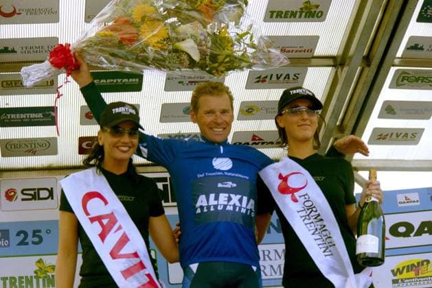 01-05-2001 Giro Del Trentino; Tappa 02 Tione - Romeno; 2001, Alexia; Herve, Pascal; Romeno; 