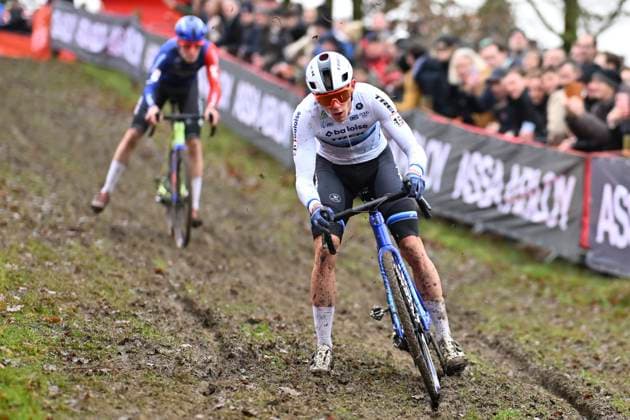 UCI Cyclocross World Cup Gavere 2024 GAVERE, BELGIUM - DECEMBER 26 : Nys Thibau (BEL) of Baloise Trek Lions during the 7th leg of the UCI Cyclocross World Cup series 2024-2025 for Men Elite in Gavere, Belgium, 26 12 2024 Gavere Belgium  Copyright: xBcex