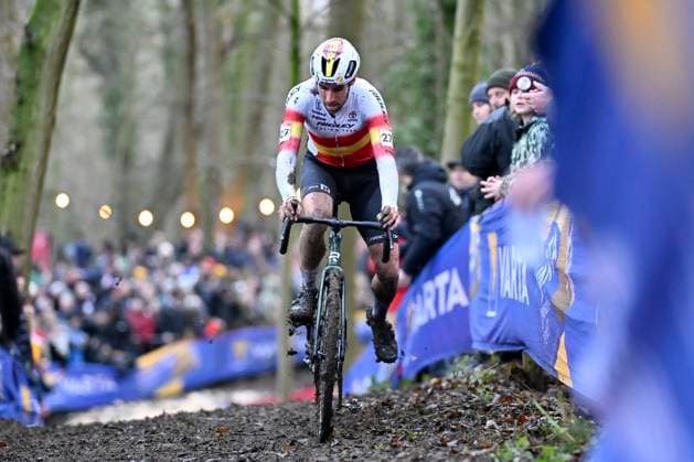 UCI Cyclocross World Cup Gavere 2024 GAVERE, BELGIUM - DECEMBER 26 : Orts Lloret Felipe (SPA) of Ridley Racing Team during the 7th leg of the UCI Cyclocross World Cup series 2024-2025 for Men Elite in Gavere, Belgium, 26 12 2024 Gavere Belgium  Copyright: xBcex