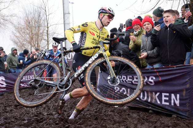Exact Cross cyclocross Loenhout 2024 LOENHOUT, BELGIUM - DECEMBER 27 : Van Aert Wout (BEL) of Visma Lease A Bike during the 5th leg of the Exact Cross cyclocross series 2024-2025 in Loenhout, Belgium, 27 12 2024 Loenhout Belgium  Copyright: xJanxDexMeuleneirx
