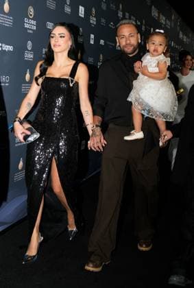 Globe Soccer Awards Dubai December 27: Neymar Jr and family arrive at the 15th Edition of the Globe Soccer Awards, Dubai-UAE (Photo by Samuello)