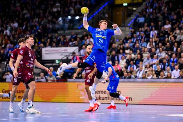 TVB Stuttgart 1 VfL Potsdam Handball 1 Bundesliga, Men, Season 2024 2025, TVB Stuttgart 1 VfL Potsdam, Porsche Arena Stuttgarts Lukas Laube in action Stuttgart Porsche Arena Baden Württemberg Germany