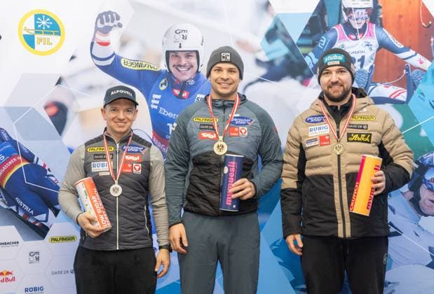 photographer FIL Michael Kristen 28 12 2024 Austrian Championships, Olympia Ice Track Innsbruck Igls, Tirol, Austria AUT , Award Ceremony, Men™s Singles, picture Wolfgang Kindl AUT, 2nd place , Jonas Müller AUT, 1st place , David Gleirscher AUT, 3rd place
