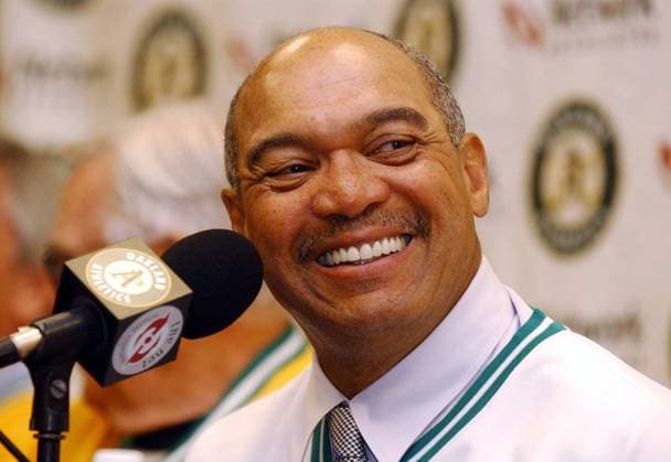 KRT SPORTS STORY SLUGGED: AS-JACKSON KRT PHOTOGRAPH BY JOSE CARLOS FAJARDO CONTRA COSTA TIMES (May 22) OAKLAND, CA - Reggie Jackson smiles during a press conference, PK, Pressekonferenz on Saturday, May 22, 2004 at the Oakland Coliseum, where the where the Athletics announced that his number was retired. Jackson played for the Athletics from 1967-1975. (smd) 2004 OAKLAND CA USA EDITORIAL USE ONLY Copyright: x x2004xCONTRAxCOSTAxTIMESx 1005803 JOSExCARLOSxFAJARDOx krtphotoslive131190