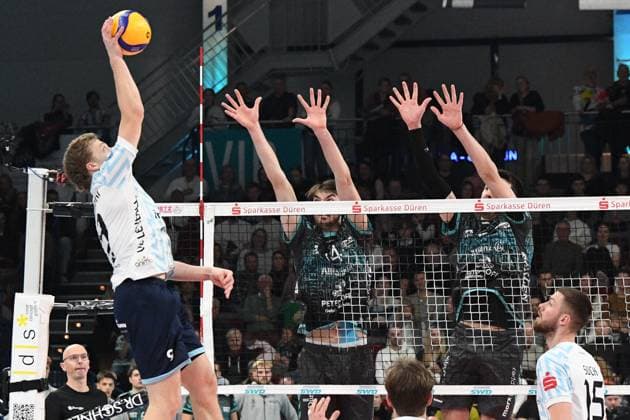 v li Matthew Slivinski ASV Dachau, 9 smashes the ball, 29 12 2024, Düren Germany , Volleyball, 1 Bundesliga Men, SWD Powervolleys Düren ASV Dachau xmhx