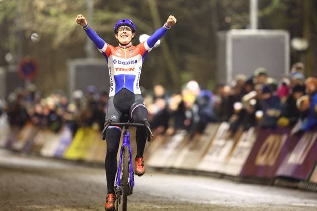 Dutch Lucinda Brand celebrates as she crosses the finish line to win the women elite race of Diegem Cross cyclocross cycling event, Monday 30 December 2024 in Diegem, stage 6 8 in the Superprestige cyclocross cycling competition. DAVIDxPINTENS  x109384030x