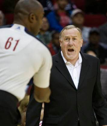 WASHINGTON WIZARDS VS. HOUSTON ROCKETS Head coach Rick Adelman of the Houston Rockets is hit with a technical foul by referee Courtney Kirkland in the second half against the Washington Wizards on Monday, December 27, 2010, at the Toyota Center in Houston, Texas. (George Bridges MCT) HOUSTON TX USA EDITORIAL USE ONLY Copyright: xx 1098911 GeorgexBridgesx krtphotoslive460444