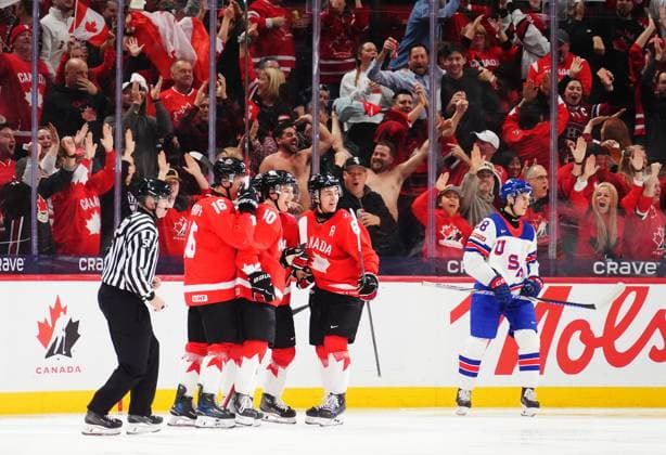 December 31, 2024, Ottawa, On, Canada: Canada s Bradly Nadeau (10) celebrates his goal against the United States with teammates during third period IIHF World Junior Hockey Championship tournament action in Ottawa on Tuesday, Dec. 31, 2024. Canada News - December 31, 2024  - ZUMAc35_ 20241231_zaf_c35_034 Copyright: xSeanxKilpatrickx