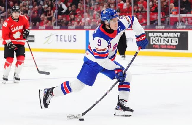December 31, 2024, Ottawa, On, Canada: USA s Ryan Leonard (9) shoots against Canada during third period IIHF World Junior Hockey Championship tournament action in Ottawa on Tuesday, Dec. 31, 2024. Canada News - December 31, 2024  - ZUMAc35_ 20241231_zaf_c35_041 Copyright: xSeanxKilpatrickx