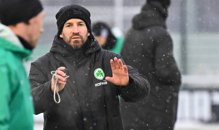 02 01 2025 Soccer 2 Bundesliga Season 2024 2025 SpVgg Greuther Fürth Fuerth Kleeblatt Training xwoxzix Jan Siewert Coach SpVgg Greuther Fürth