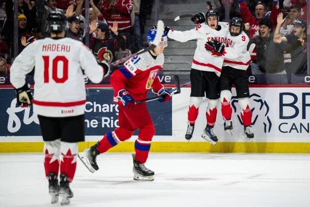 250103 Porter Martone and Gavin McKenna of Canada celebrate after scoring 3 2 during the 2025 IIHF World Junior Championship quarterfinal game between Czech Republic and Canada on January 3, 2025 in Ottawa Photo Mathias Bergeld BILDBYRAN kod MB MB1042 ishockey ice hockey jvm junior vm u20 2025 iihf world junior championship world juniors kvartfinal quarterfinal quarterfinals czech republic canada kanada 8 bbeng jubel  Copyright: MATHIASxBERGELD BB250103MB001