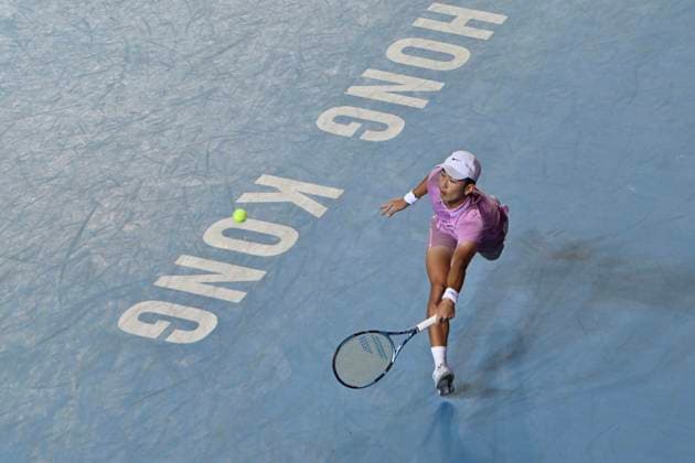 Tennis, ATP-Turnier in Hongkong HONG KONG, CHINA - JANUARY 03: Shang Juncheng of China competes in the Men s Singles Quarterfinal match against Fabian Marozsan of Hungary on day 6 of 2025 ATP, Tennis Herren Hong Kong Tennis Open at Victoria Park Tennis Stadium on January 3, 2025 in Hong Kong, China.  Copyright: xChinaxNewsxServicex 111539974640