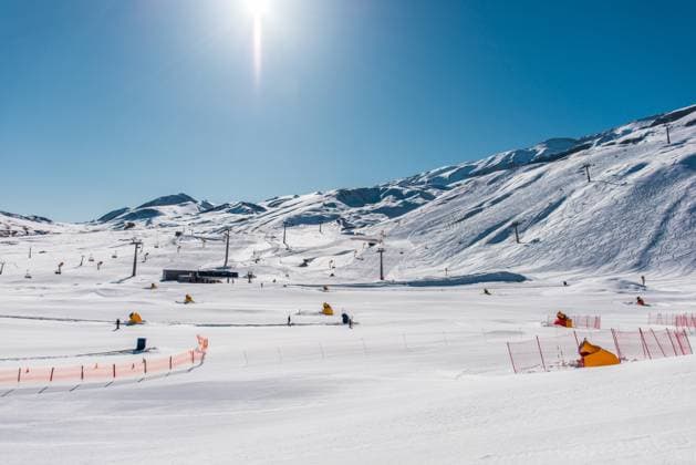 The winter mountains in gusar region of azerbaijan (License=RF) 8093302 ,model released, Symbolfoto  Copyright: xZoonar.com ElnurxAmikishiyevx 8093302 ,model released, Symbolfoto ,property released