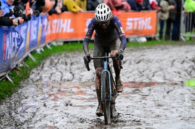 UCI Cyclocross World Cup Dendermonde 2025 DENDERMONDE, BELGIUM - JANUARY 05 : Pieterse Puck (NED) of Fenix - Deceuninck during the 9th leg of the UCI Cyclocross World Cup series 2024-2025 in Dendermonde, Belgium, 05 01 2025 Dendermonde Belgium  Copyright: xPeterxDexVoechtx