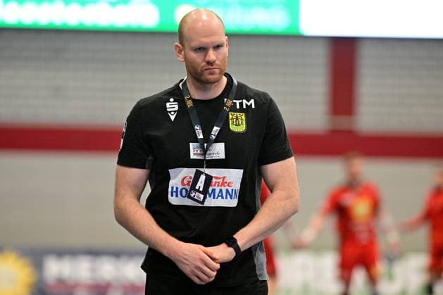 27 12 2024 pmk NH139663 Handball Men 2 Bundesliga Season 2024 2025 Merkur Arena Luebbecke TuS N Luebbecke VfL Eintracht Hagen Alexander BECKER 04 Hagen