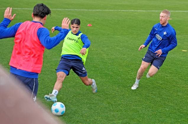 Soccer 2 BL Training camp SV Darmstadt 98 El Saler 05 01 25,