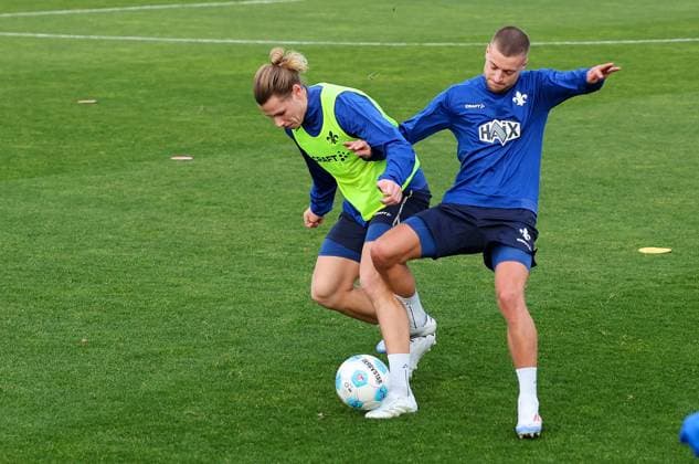 Soccer 2 BL Training camp SV Darmstadt 98 El Saler 05 01 25,