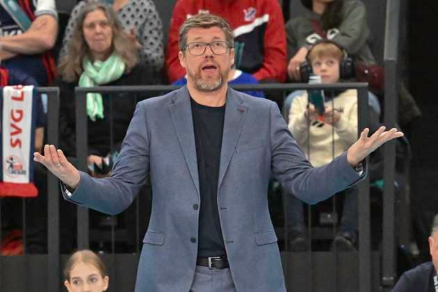 GER 1 VBL, SVG Lueneburg vs VCO Berlin 05 01 2025, LKH Arena, Lueneburg, GER 1 VBL, SVG Lueneburg vs VCO Berlin in the picture coach Stefan Huebner Hübner Lueneburg nordphotoxGmbH xWitke nph00002