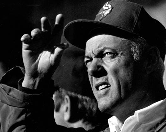 Archivbilder der Woche SPORT KW02 Dignified, steely coach Bud Grant always had a life outside of football Minnesota Vikings head coach Bud Grant stepped down as Vikings coach in January 1984, but returned one year later after a 3-13 Vikings season under Les Steckel. He would then retire for good. (Pete Hohn Minneapolis Star Tribune TNS) MN USA EDITORIAL USE ONLY Copyright: xx 1222233 PetexHohnx krtphotoslive816341
