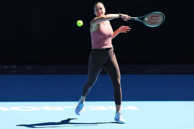 Aryna Sabalenka hits a forehand during a practice session Australian Open, Tuesday Previews, Tennis, Melbourne Park, Melbourne, Australia - 07 Jan 2025  Copyright: xRachelxBach Shutterstockx 15078714f