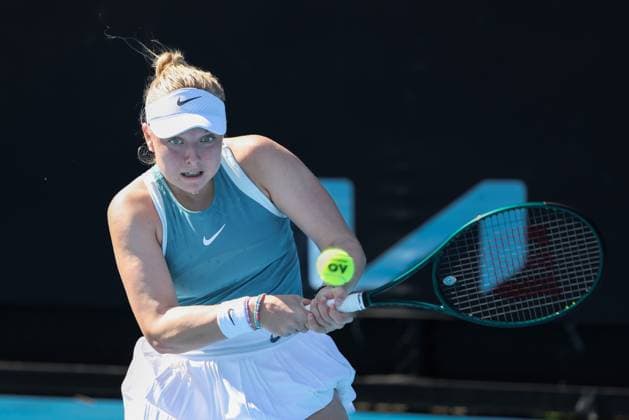 Brenda Fruhvirtova (CZE), Australian Open 2025 Melbourne Park, Melbourne, Victoria, Australia. Copyright: xJuergenxHasenkopfx
