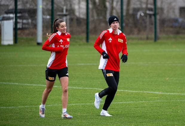 Soccer, Women, Season 2024 2025, 2 Bundesliga, 1 FC Union Berlin, Training, f l Celine Frank 1 FC Union , Nele Bauereisen 1 FC Union , 07 01 2025, Copyright: xMatthiasxKochx