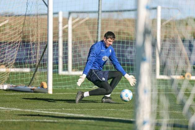 Alexander Brunst in action at the SV Darmstadt 98 training camp in Valencia, El Saler on 07 01 25 in El Saler, Valencia xamx Photo Alfio Marino Copyright: