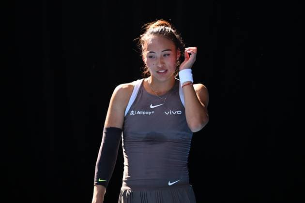 TENNIS AO CHARITY QINWEN SVITOLINA, Zheng Qinwen of China during their charity match between Zheng Qinwen of China and Elina Svitolina of Ukraine at Rod Laver Arena in Melbourne, Wednesday, January 8, 2025. ( NO ARCHIVING, EDITORIAL USE ONLY, NO USE IN BOOKS WITHOUT CONSENT MELBOURNE VICTORIA AUSTRALIA  Copyright: xJAMESxROSSx 20250108163410075199