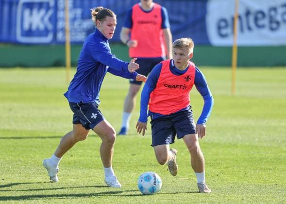 Soccer 2 BL Training Camp SV Darmstadt 98 El Saler Day 4 07 01 25, Andreas Müller, Fynn Lakenmacher,