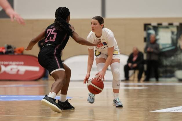 08 01 2025, Basketball, Women, DBBL Cup, Season 2024 2025, Saarlouis Royals Syntainics MBC, Martha Burse Saarlouis Royals , Dominika Fiszer MBC Syntainics Saarlouis Stadtgartenhalle Saarland Germany EN Copyright: xSebastianxBachx