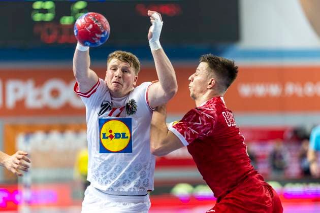 Poland vs Austria - 4 Nations Cup Lukas Hutecek and Michal Olejniczak during the men s 4 Nations Cup in handball match between Poland and Austria in Plock, Poland on January 8, 2025 Plock Poland  Copyright: xAndrzejxIwanczukx originalFilename:iwanczuk-polandvs250108_npucP.jpg