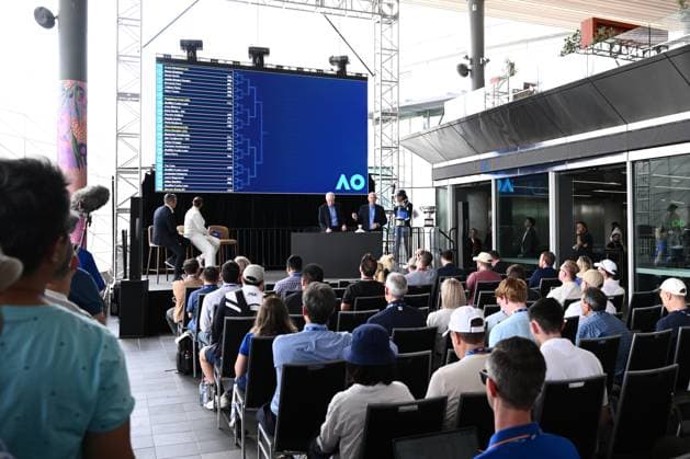 TENNIS AUSTRALIAN OPEN DRAW, Australian Open referee Wayne McKewen (centre) draws a women?s singles player alongside Tennis Australia CEO Craig Tiley (left) during the draw for the 2025 Australian Open tennis tournament, at Melbourne Park, Melbourne, Thursday, January 09, 2025. ( NO ARCHIVING, EDITORIAL USE ONLY, NO USE IN BOOKS WITHOUT CONSENT Melbourne Victoria Australia  Copyright: xJOELxCARRETTx 20250109131498244296