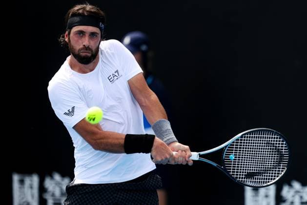 January 9, 2025: MELBOURNE, AUSTRALIA - JANUARY 09: Nikoloz Basilashvili of Georgia beats Francesco Passaro of Italy in final qualifying for the 2025 Australian Open at Melbourne Park on January 9, 2025 in Melbourne, Australia. Melbourne Australia - ZUMAp121 20250109_zsp_p121_048 Copyright: xChrisxPutnamx