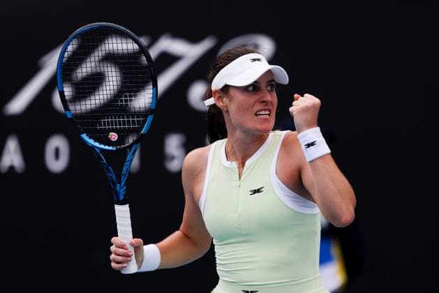 January 9, 2025: MELBOURNE, AUSTRALIA - JANUARY 09: Kimberly Birrell of Australia whilst playing Oksana Selekhmeteva of Russia in final qualifying for the 2025 Australian Open at Melbourne Park on January 9, 2025 in Melbourne, Australia. - ZUMAp121 20250109_zsp_p121_084 Copyright: xChrisxPutnamx