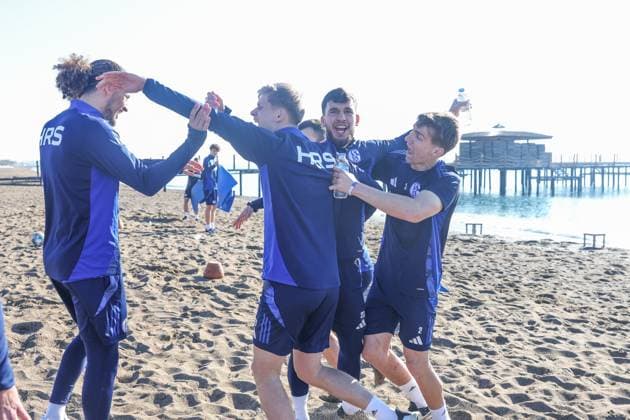 10 01 2025, Football, Season 2024 2025, 2 Liga, Training camp FC Schalke 04 in Belek Turkey, f l Taylan Bulut FC Schalke 04 , Derry John Murkin FC Schalke 04 , Mehmet Can Aydin FC Schalke 04 , Felipe Sanchez FC Schalke 04 Belek Turkey xRHR PHOTO TRx Copyright: RHR-FOTOx RHR-FOTO TR