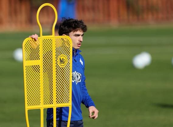 Soccer 2 BL Training camp SV Darmstadt 98 El Saler 10 01 25,