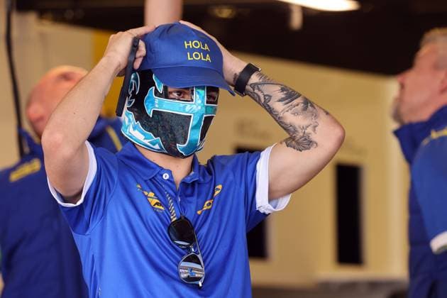 Zane Maloney BER Lola Yamaha with a typical mask over his head and a Hola Hola cap over it, pit, FIA Formula E World Championship Season 11, Mexico City E Prix, 10 01 2025, Mexico