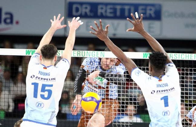in the center Djorde ILIC Herrsching , He Volleyballl, Bundesliga 2024 25 WWK Volleys Herrsching vs VfB Friedrichshafen, 10 01 25, BMW Park Copyright: WolfgangxFehrmann