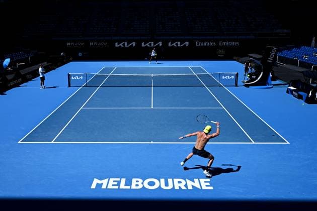 TENNIS AUSTRALIAN OPEN PRACTICE, Jordan Thompson of Australia returns to Nick Kyrgios of Australia during a practice session ahead of the Australian Open at Melbourne Park in Melbourne, Saturday, January 11, 2025. ( NO ARCHIVING, EDITORIAL USE ONLY, NO USE IN BOOKS WITHOUT CONSENT Melbourne Victoria Australia  Copyright: xJOELxCARRETTx 20250111185562416037
