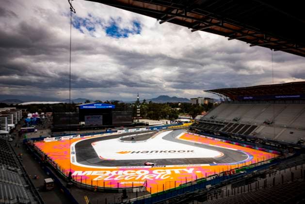 2025 FORMULA E MEXICO CITY ePRIX 27 DENNIS Jake (gbr), Andretti Formula E, Porsche 99X Electric, action during the Mexico City ePrix, 2nd round of the 2024-25 ABB FIA Formula E World Championship, WM, Weltmeisterschaft on the Autodromo Hermanos Rodriguez from January 10 to 11, 2025 in Mexico City, Mexico - Mexico CityMexico  Copyright: xAlexisxPerrinx