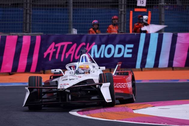 Jake Dennis GBR Andretti, FIA Formula E World Championship Season 11, Mexico City E Prix, 10 01 2025, Mexico, 1 free practice session