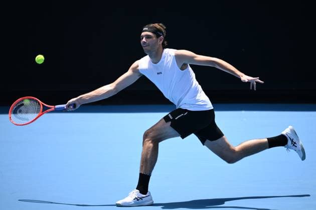 TENNIS AUSTRALIAN OPEN PRACTICE, Taylor Fritz of the USA during a practice session ahead of the Australian Open at Melbourne Park in Melbourne, Saturday, January 11, 2025. ( NO ARCHIVING, EDITORIAL USE ONLY, NO USE IN BOOKS WITHOUT CONSENT Melbourne Victoria Australia  Copyright: xJOELxCARRETTx 20250111168169555465