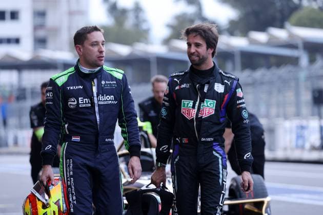 Robin Frijns NED Envision and Antonio Felix da Costa POR Porsche run through the pit lane together, FIA Formula E World Championship Season 11, Mexico City E Prix, 10 01 2025, Mexico,