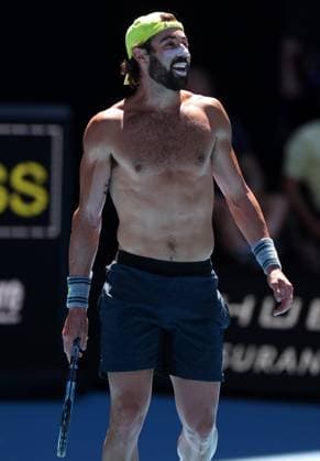 Jordan Thompson of Australia practices shirtless Australian Open, Saturday Previews, Tennis, Melbourne Park, Melbourne, Australia - 11 Jan 2025  Copyright: xEllaxLing Shutterstockx 15095107an