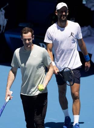 Andy Murray and Novak Djokovic during practice Australian Open, Saturday Previews, Tennis, Melbourne Park, Melbourne, Australia - 11 Jan 2025  Copyright: xEllaxLing Shutterstockx 15095107r