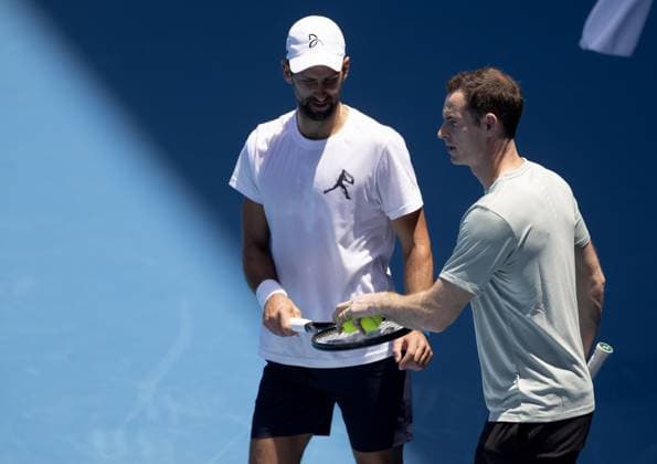 Andy Murray during practice with Novak Djokovic Australian Open, Saturday Previews, Tennis, Melbourne Park, Melbourne, Australia - 11 Jan 2025  Copyright: xEllaxLing Shutterstockx 15095107n