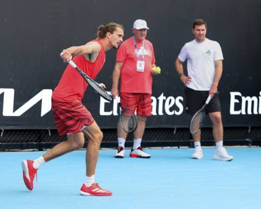 Alexander Zverev training, brother Mischa and father Alexander in the background, Australian Open 2024, Melbourne Park, Melbourne, Victoria, Australia Copyright: xJuergenxHasenkopfx